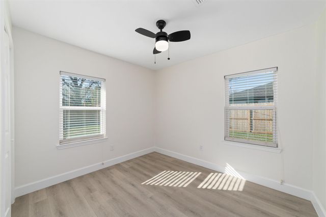 714 E 43rd Street, Houston, TX 77022