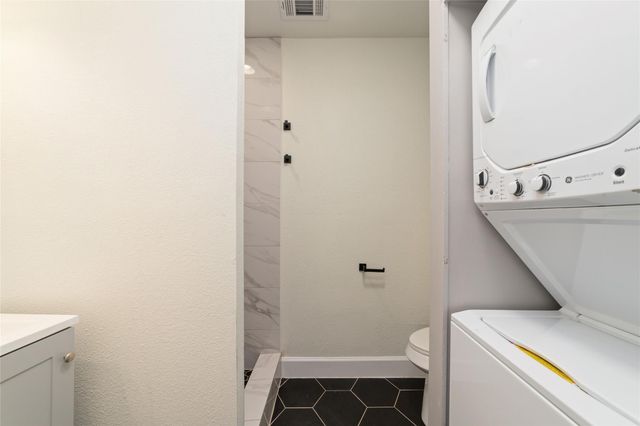 714 E 43rd Street, Houston, TX 77022