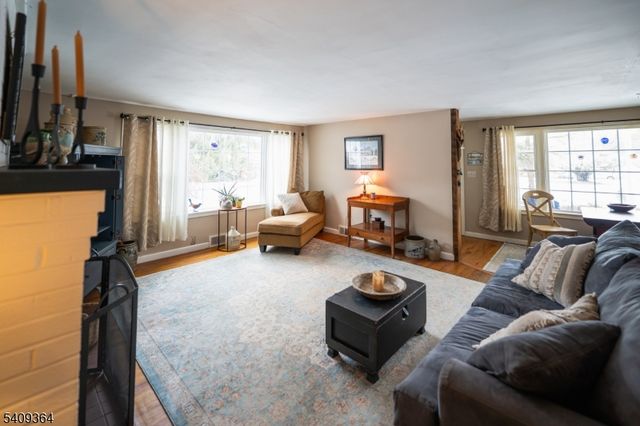 100 Ridge Rd, Harmony Twp., NJ 08865