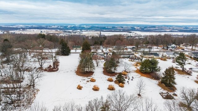 100 Ridge Rd, Harmony Twp., NJ 08865