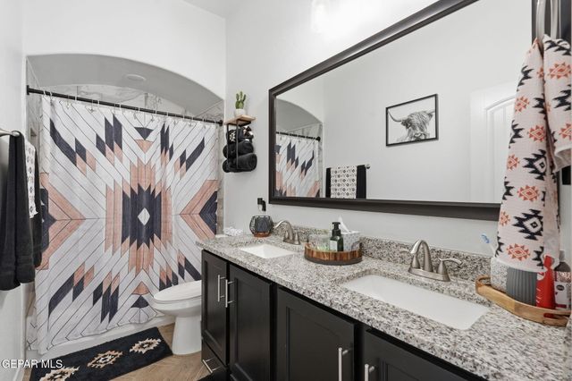 301 Park Vista Place, Horizon City, TX 79928