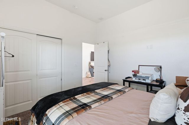 301 Park Vista Place, Horizon City, TX 79928