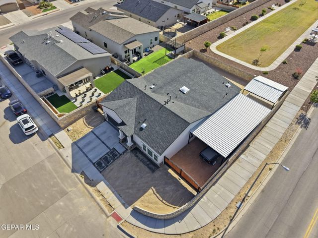 301 Park Vista Place, Horizon City, TX 79928