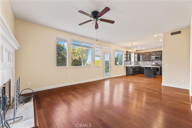 11962 Mariposa Bay, Porter Ranch, CA 91326