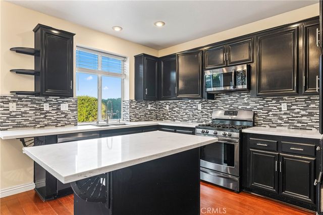 11962 Mariposa Bay, Porter Ranch, CA 91326