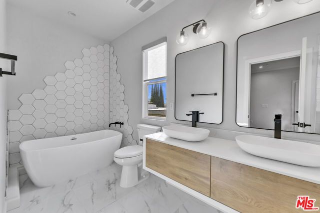 1022 La Cadena Avenue A, Arcadia, CA 91007