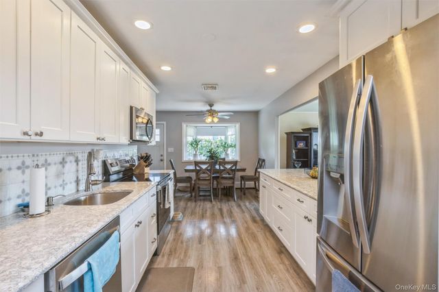 35 Norman Drive, Bohemia, NY 11716
