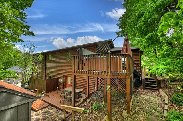205 Lookout Drive, Blue Ridge, GA 30513
