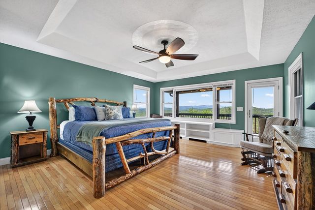 205 Lookout Drive, Blue Ridge, GA 30513