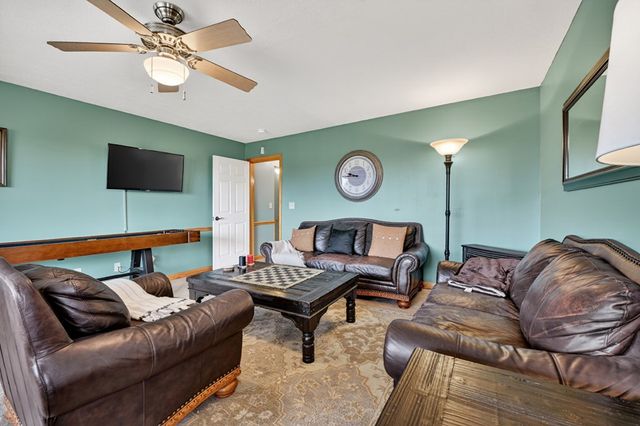 205 Lookout Drive, Blue Ridge, GA 30513