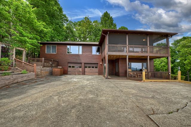 205 Lookout Drive, Blue Ridge, GA 30513