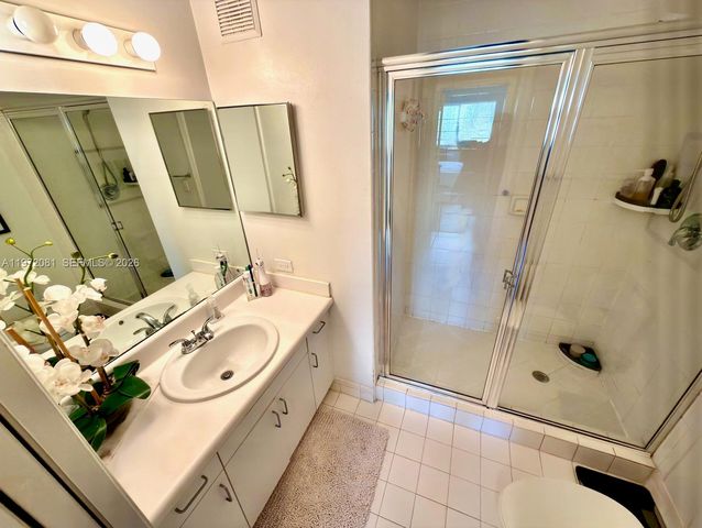 4848 N State Road 7 4303, Coconut Creek, FL 33073