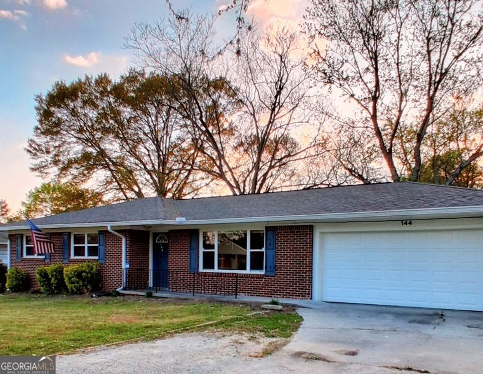 144 Clifford Street, Loganville, GA 30052