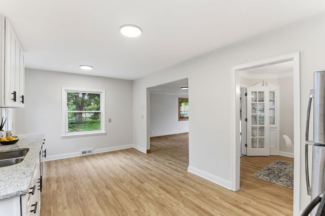 6612 Lynwood Boulevard, Richfield, MN 55423