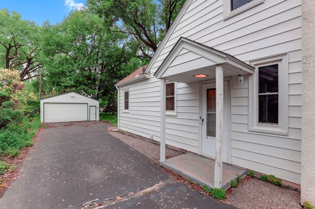 6612 Lynwood Boulevard, Richfield, MN 55423