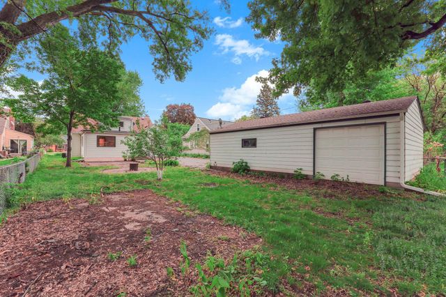 6612 Lynwood Boulevard, Richfield, MN 55423