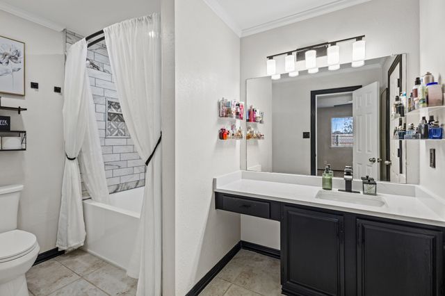 6318 Brookbriar Court, Arlington, TX 76018