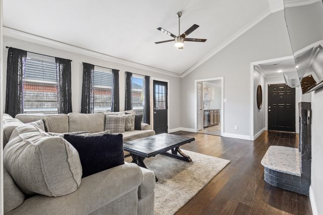 6318 Brookbriar Court, Arlington, TX 76018