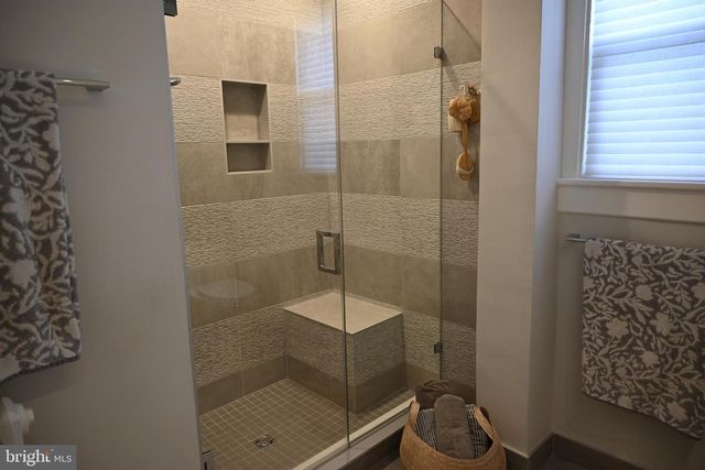 5164 FULTON ST NW, Washington, DC 20016