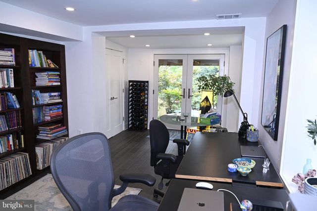 5164 FULTON ST NW, Washington, DC 20016