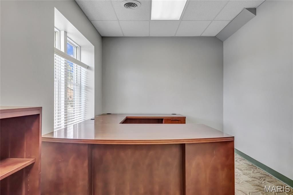 Image 18 of property listing at 920 1st Capitol Drive, St Charles, MO 63301