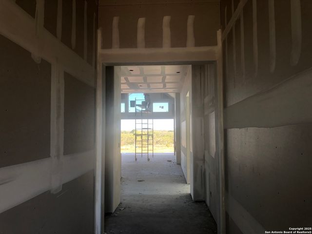 718 Niebla Creek, San Antonio, TX 78263