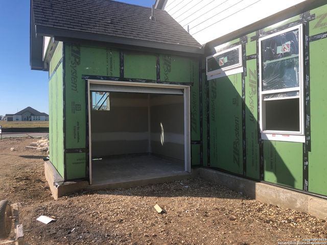 718 Niebla Creek, San Antonio, TX 78263