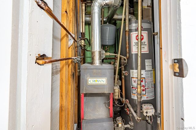 1913 Barnes Avenue, Bronx, NY 10462