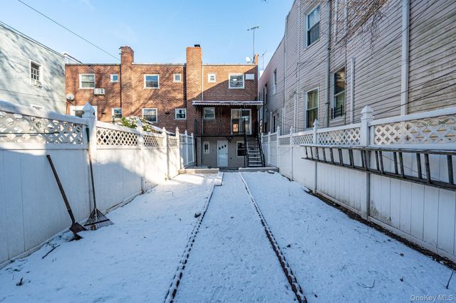 1913 Barnes Avenue, Bronx, NY 10462