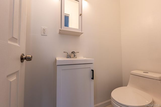 1913 Barnes Avenue, Bronx, NY 10462