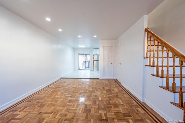 1913 Barnes Avenue, Bronx, NY 10462