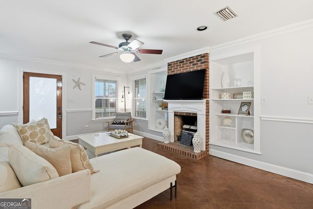 770 Hickory Bluff Drive, Waverly, GA 31565