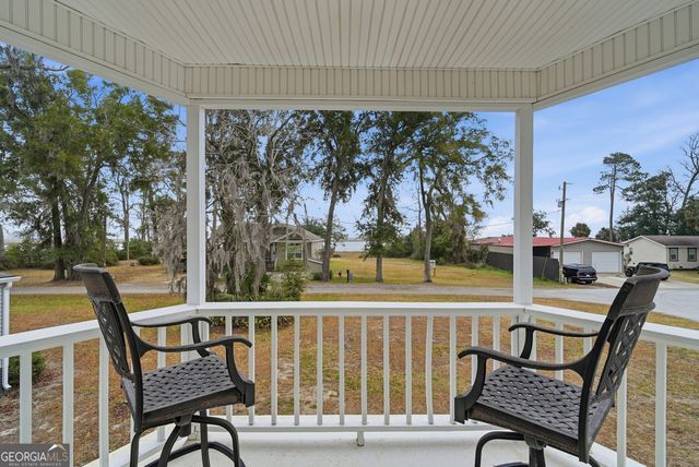 770 Hickory Bluff Drive, Waverly, GA 31565