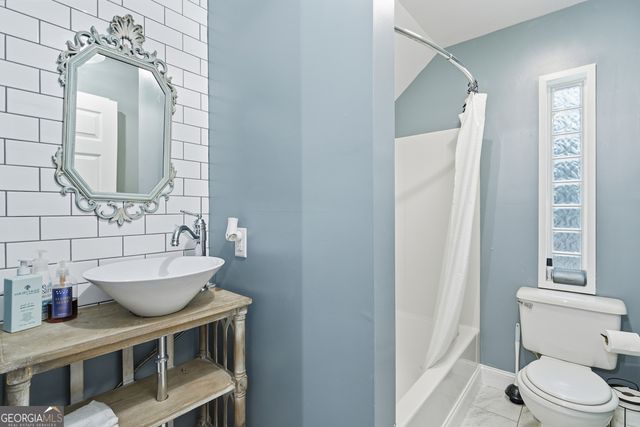 770 Hickory Bluff Drive, Waverly, GA 31565