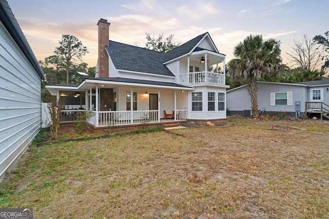 770 Hickory Bluff Drive, Waverly, GA 31565