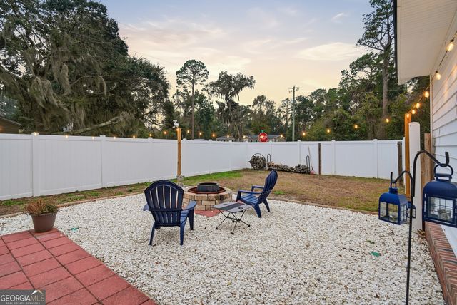 770 Hickory Bluff Drive, Waverly, GA 31565