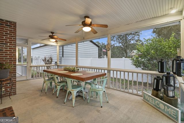 770 Hickory Bluff Drive, Waverly, GA 31565