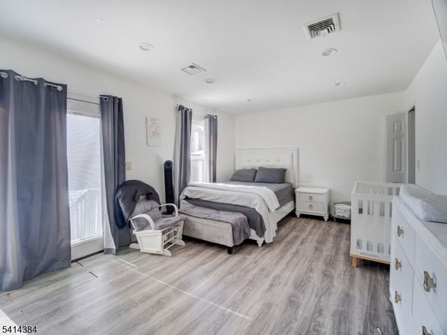 118 Carlisle Ave, Paterson City, NJ 07501