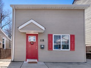 118 Carlisle Ave, Paterson City, NJ 07501