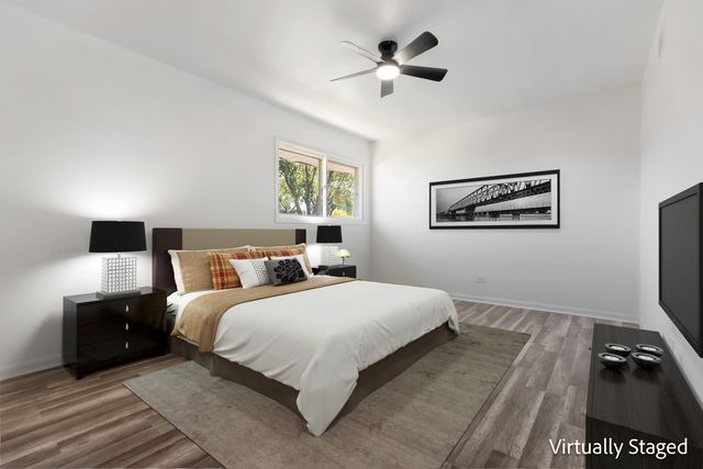 1750 W Woodland Avenue, Addison, IL 60101