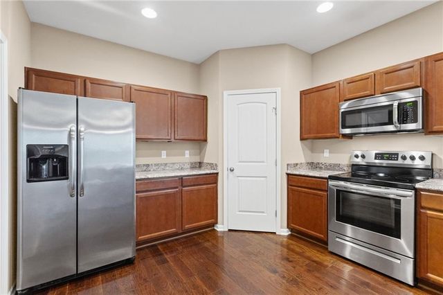 432 E Pawnee Street, Gardner, KS 66030