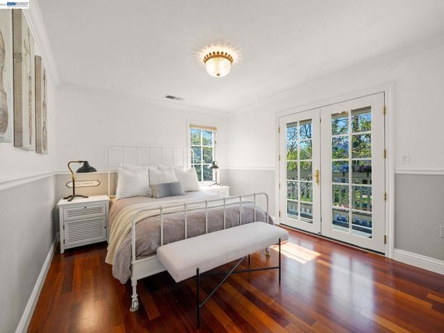 10507 Manzanita Ct., Cupertino, CA 95014