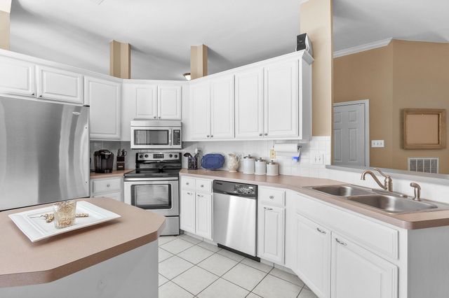 1941 Shield DR, New Braunfels, TX 78130