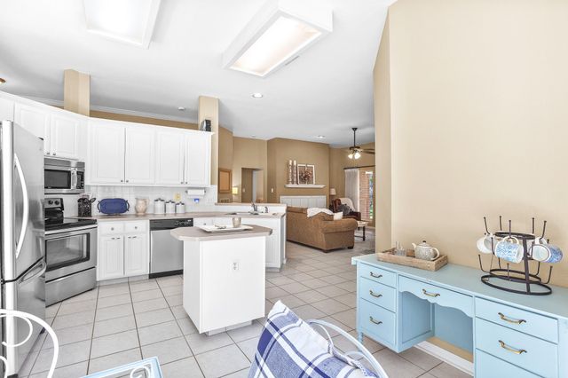 1941 Shield DR, New Braunfels, TX 78130