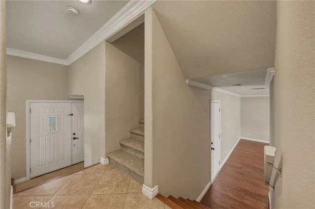 1049 Evergreen Court, Redlands, CA 92374