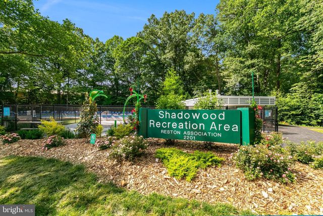 2256 GUNSMITH SQ, Reston, VA 20191