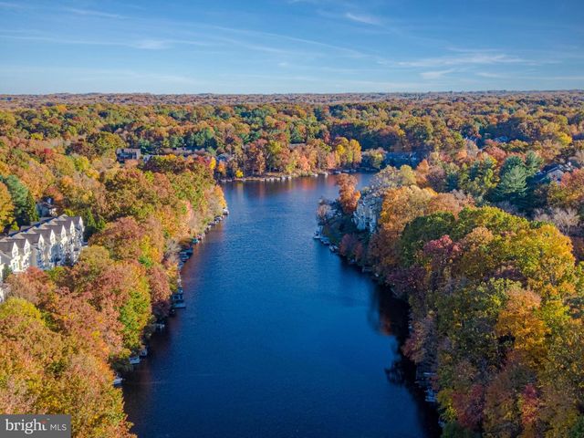 2256 GUNSMITH SQ, Reston, VA 20191