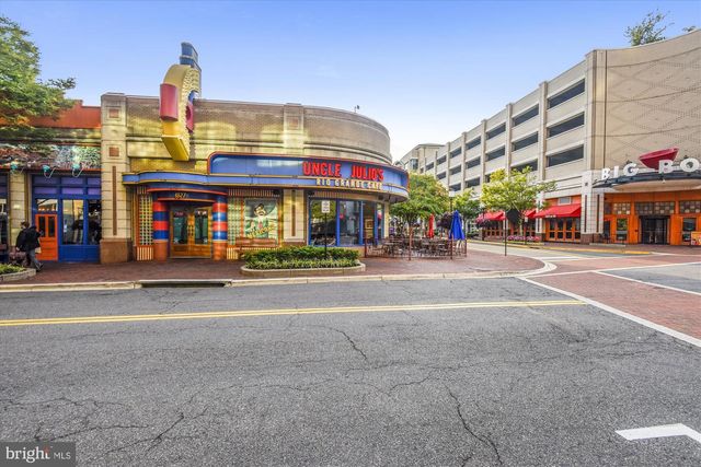 2256 GUNSMITH SQ, Reston, VA 20191