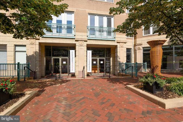 2256 GUNSMITH SQ, Reston, VA 20191