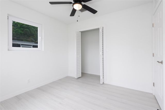 713 SW 4th Ct, Hallandale Beach, FL 33009